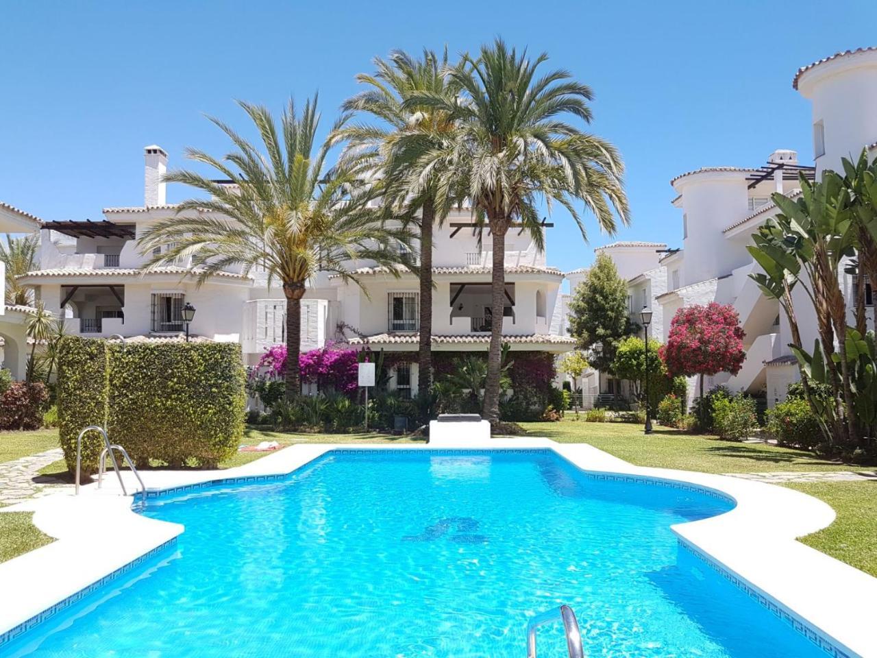 Los Naranjos Close To Puerto Banus Marbella Luaran gambar